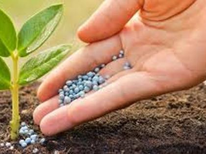 Fertilizers, seeds will be delivered to farmers! | शेतकऱ्यांना खते, बियाणे घरपोच देणार!