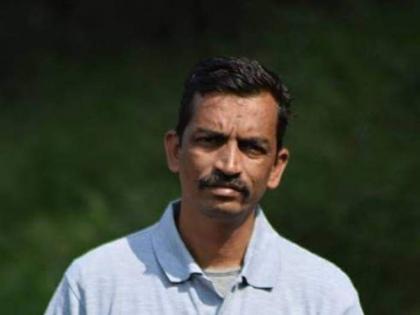 Bird Awareness Award to Amol Sawant of Akola; Digambar Gadgil 'life glory'! | अकोल्याचे अमोल सावंत यांना पक्षी जनजागृती पुरस्कार; दिगंबर गाडगीळ यांना 'जीवन गौरव'!