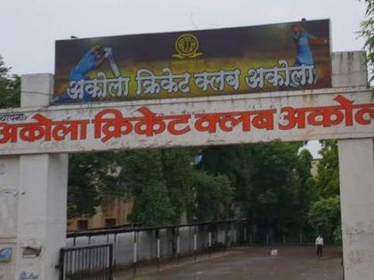 Four players from Akola selected for national cricket tournament | राष्ट्रीय क्रिकेट स्पर्धेसाठी अकोल्यातील चार खेळाडूंची निवड