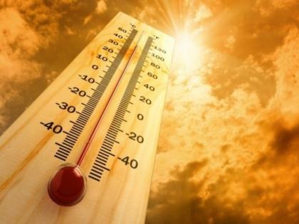 Akola temperature rises to 45 par for the third day in row | अकोल्याचा पारा सलग तिसऱ्या दिवशी ४५ पार; उकाड्याने अकोलेकर हैराण