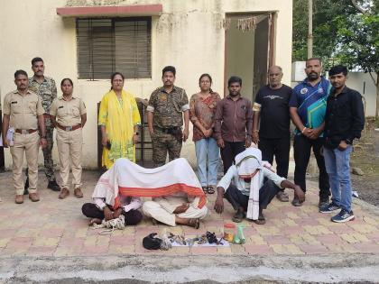 Action taken against four accused in Akot forest area in blackbuck poaching case, one arrested | काळवीट शिकारप्रकरणी अकोट वनपरिक्षेत्रात चार आरोपींविरुद्ध कारवाई, एकाला अटक