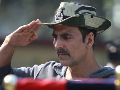 Akshay kumar, greetings to the martyrs of Pulwama, indebted for your supreme sacrifice | तुमच्या सर्वोच्च बलिदानासाठी ऋृणी, पुलवामातील शहिदांना अक्षयचं अभिवादन 