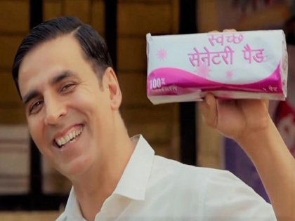 Akshay Kumar now comes forward to provide sanitary pads PSC | लॉकडाऊनच्या काळात अक्षय कुमार खऱ्या आयुष्यात बनला पॅडमॅन, वाटतोय महिलांना सॅनिटरी नॅपकिन