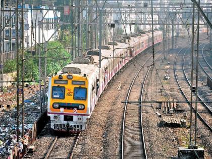 Due to Overhead wire a boy who take selfie suffered 80 percent burns | सेल्फीच्या नादात बसला ओव्हरहेड वायरचा धक्का; तरुण ८० टक्के भाजला