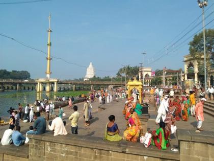 guru haibat baba dindi of saints towards alandi | संतांच्या दिंड्या आळंदीकडे रवाना; गुरु हैबतबाबांच्या पायरीपूजनाने होणार सोहळ्यास सुरुवात