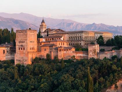 जगभरातील 'या' सुंदर शहरांना एकदा तरी नक्की भेट द्या