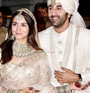 नीतू कपूरला मुळीच आवडली नव्हती आलियाने तिच्या लग्नात केलेली 'ही' गोष्ट, दोघींची होती टाेकाची मतं.. 