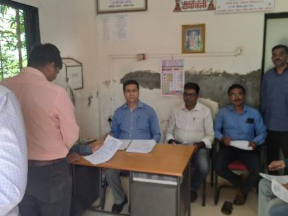 customer grievance redressal day celebrated at alibaug divisional office | अलिबाग विभागीय कार्यालयात ग्राहक तक्रार निवारण दिन साजरा