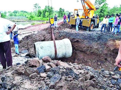 The Pali-Khopoli road is restored in only 12 hours | पाली-खोपोली राज्यमार्ग अवघ्या बारा तासांत पूर्ववत