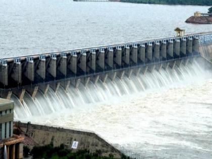 Current water inflow in Almaty dam is 2 lakh 3 thousand 934 cusecs | अलमट्टी ९२ टक्के भरले, विसर्ग लाखाने केला कमी; कोयनेत ९२ तर वारणेत ९० टक्के पाणीसाठा