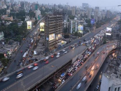 in mumbai congestion on eastern expressway will be avoided decision to build a special span at amar mahal junction  | पूर्व द्रुतगती मार्गावरील कोंडी टळणार; अमर महल जंक्शन येथे विशेष स्पॅन उभारण्याचा निर्णय 