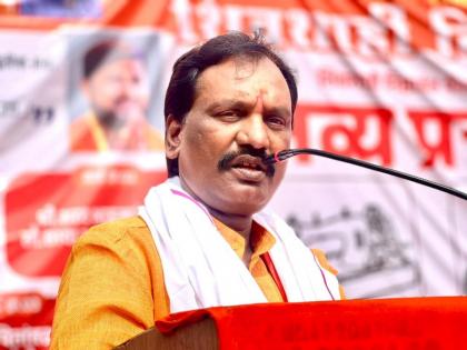 ambadas danve slams abdul sattar in jalgaon | "अब्दुल सत्तार ही विकृती, ते कुठेही गेले तरी तसेच वागतील"; अंबादास दानवेंचा हल्लाबोल