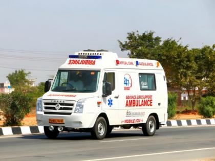 Ashadhi wari This year, more than 100 ambulances will accompany 10 grand palanquin ceremonies. | महाराष्ट्र शासनाचा अभिनव उपक्रम : यंदा १० मानाच्या पालखी सोहळ्यांसोबत १०० पेक्षा जास्त रुग्णवाहिका Ashadhi wari This year, more than 100 ambulances will accompany 10 grand palanquin ceremonies. | महाराष्ट्र शासनाचा अभिनव उपक्रम : यंदा १० मानाच्या पालखी सोहळ्यांसोबत १०० पेक्षा जास्त रुग्णवाहिका