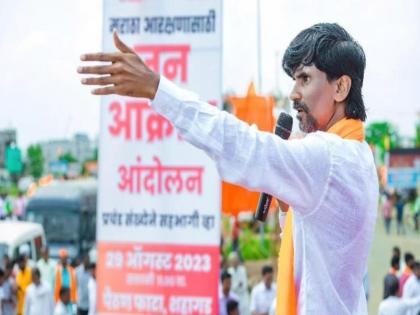 Maratha protest march in Solapur against Manoj Jarange's hunger strike in Jalana | ...मग आम्ही त्यांच्यासोबत का जायचं?; मनोज जरांगेंच्या उपोषणाला मराठ्यांचाच विरोध