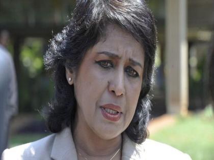 Mauritius President Gurib-Fakim to resign over financial scandal | शॉपिंग करणं पडलं महागात,आफ्रिकेतील एकमेव महिला राष्ट्राध्यक्ष देणार राजीनामा