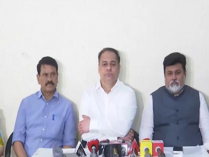 महायुतीच्या मुंबई 'फॉर्म्युला'तून राष्ट्रवादी आउट; भाजप-शिवसेनेचे १५० जागांवर एकमत; ७७ जागांसाठी खलबतं सुरू - Marathi News | BMC Polls BJP Sena Seal 150 Seats Thackeray Brothers Face Direct Challenge | Latest News at Lokmat.com