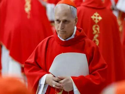 Yesterday black smoke, today white smoke; America's Robert Prevost becomes new Pope | Robert Prevost: काल काळा धूर, आज पांढरा बाहेर पडला; अमेरिकेचे रॉबर्ट प्रीव्होस्ट बनले नवे पोप Yesterday black smoke, today white smoke; America's Robert Prevost becomes new Pope | Robert Prevost: काल काळा धूर, आज पांढरा बाहेर पडला; अमेरिकेचे रॉबर्ट प्रीव्होस्ट बनले नवे पोप