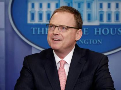 If India doesn't stop buying Russian oil Trump's advisor threatens Indian government with more tariff war | 'भारताने रशियाचे तेल घेणे बंद केले नाही तर...', ट्रम्प यांच्या सल्लागाराने भारत सरकारला आणखी टॅरिफ वॉरची धमकी दिली If India doesn't stop buying Russian oil Trump's advisor threatens Indian government with more tariff war | 'भारताने रशियाचे तेल घेणे बंद केले नाही तर...', ट्रम्प यांच्या सल्लागाराने भारत सरकारला आणखी टॅरिफ वॉरची धमकी दिली
