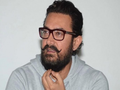 Aamir Khan donates to PM-Cares, Maharashtra CM’s relief fund; helps daily wage workers of Laal Singh Chaddha TJL | CoronaVirus: प्रसिद्धीपासून दूर राहत आमीर खानने कोरोना व्हायरसशी लढण्यासाठी दिला मदतनिधी