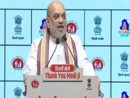 Union Home Minister Amit Shah also advised women to shop in bulk due to GST tax relief | "घरात दादागिरी करा आणि या दिवाळी आणि नवरात्रीत जास्त खरेदी करा"; अमित शाहांचा महिलांना सल्ला