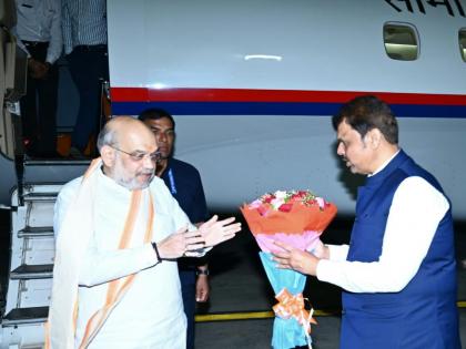 केंद्रीय गृह व सहकार मंत्री अमित शाह यांचे शिर्डी विमानतळावर आगमन
