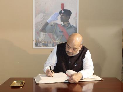 Home Minister Amit Shah considering delimitation of constituencies in Jammu and Kashmir | 'गृहमंत्री' अमित शहा लागले कामाला; जम्मू-काश्मीरचा राजकीय नकाशाच बदलणार? 