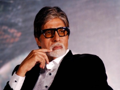 big b amitabh bachchan underwent angioplasty at kokilaben hospital | Amitabh Bachchan : अमिताभ बच्चन यांच्यावर अँजिओप्लास्टी, ट्वीट करत म्हणाले...
