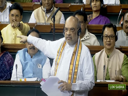 Delhi Bill Parliamenet Session 2023: Full power to the Center to make laws for Delhi; Amit Shah slams aap in lok sabha | दिल्लीसाठी कायदे करण्याचा केंद्राला पूर्ण अधिकार; लोकसभेत अमित शहा कडाडले