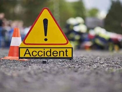 One killed, one injured in a motorcycle accident | माेटारसायकल अपघातात एकाचा मृत्यू, एक जखमी; रुग्णालयात उपचार सुरू