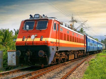 Lets go to Pune in the new year amravati-Pune Express extended by three months | नवीन वर्षात चला पुण्याला; अमरावती-पुणे एक्स्प्रेसला तीन महिने मुदतवाढ