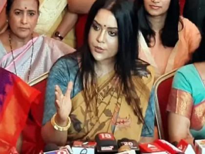 writer hari narke targeted devendra fadnavis wife amruta over nawab malik shares her photo aryan khan case | Amruta Fadnavis : जागतिक कामांबद्दलचं नोबेल गेलं, पण अमृता फडणवीस यांना भारतरत्न द्या, हरी नरकेंचा खोचक टोला