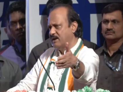 Deputy Chief Minister Ajit Pawar has praised women in the program of NCP | विमान, हेलिकॉप्टर व्यवस्थित लँड झाल्यास आम्ही समजून जातो की...; अजित पवारांनी केलं कौतुक