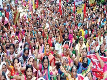 sisters are getting benefits; Anganwadi workers are suffering not even getting extra work remuneration | लाडक्या बहिणींना मिळतोय लाभ; अंगणवाडी सेविकांना होतोय ‘ताप’, लवकरच मोर्चा!