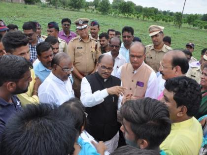 ... So, the Chief Minister's visit to Mozari, Mahamandesh Yatra says by anil bonde |  ... म्हणून 'मोझरी'तून मुख्यमंत्र्यांची महाजनादेश यात्रा सुरू, पालकमंत्र्यांचा पूर्वतयारी दौरा 