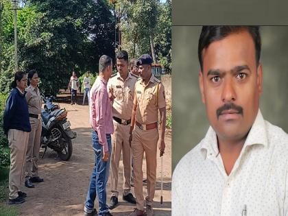 The body of a young man who was murdered over a dispute over dancing during a immersion procession in Ankali, Sangli district was taken from the crematorium to the suspects doorstep | Sangli: खून झालेल्या तरुणाचा मृतदेह स्मशानातून संशयितांच्या दारात, विसर्जन मिरवणुकीत नाचण्याच्या वादातून घडली घटना The body of a young man who was murdered over a dispute over dancing during a immersion procession in Ankali, Sangli district was taken from the crematorium to the suspects doorstep | Sangli: खून झालेल्या तरुणाचा मृतदेह स्मशानातून संशयितांच्या दारात, विसर्जन मिरवणुकीत नाचण्याच्या वादातून घडली घटना