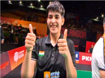 Anmol Kharab in quarter-finals, Kazakhstan Badminton Championships | अनमोल खरब उपउपांत्यपूर्व फेरीत, कझाखिस्तान बॅडमिंटन स्पर्धेत घोडदौड