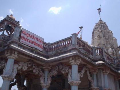 Demand of Railway for Pilgrimage center Shirpur jain | तीर्थक्षेत्र शिरपूर जैनसाठी हवी रेल्वेसुविधा