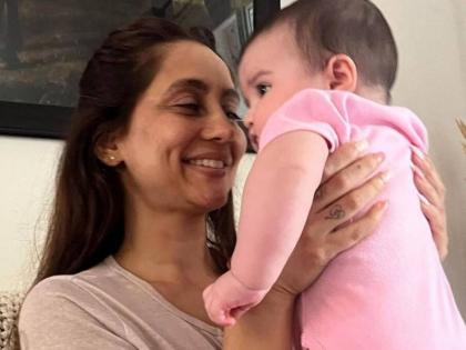 Anusha Dandekar: लग्नाशिवायच आई बनली अनुषा दांडेकर, मुलीचे फोटोही केले शेअर