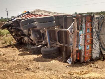 Accident Session on Shahada-Khetia Road | शहादा-खेतिया मार्गावर अपघात सत्र