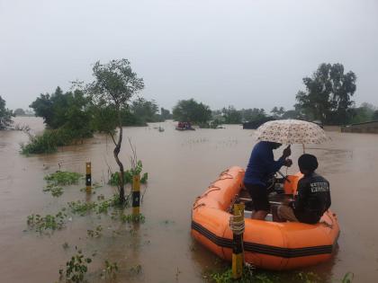 Migration of 5851 persons from 1353 families in Kolhapur district | कोल्हापूर जिल्ह्यातील 1353 कुटुंबातील 5851 व्यक्तींचे स्थलांतर