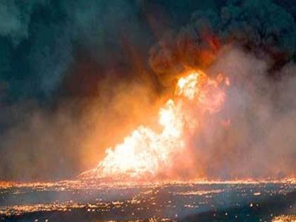 India-Pakistan War: Karachi-Islamabad connection broken; India INS Vikrant launches major attack on Pakistan karachi port | कराची अन् इस्लामाबादचं कनेक्शन तुटलं; भारताच्या INS विक्रांतचा पाकिस्तानवर मोठा हल्ला India-Pakistan War: Karachi-Islamabad connection broken; India INS Vikrant launches major attack on Pakistan karachi port | कराची अन् इस्लामाबादचं कनेक्शन तुटलं; भारताच्या INS विक्रांतचा पाकिस्तानवर मोठा हल्ला