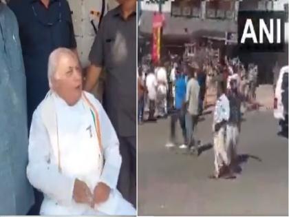 kerala governor arif mohammad khan protesting on roadside in kollam after sfi members waived black flag | राज्यपालांनी चहाच्या दुकानातून खुर्ची घेतली अन् बसले धरणे आंदोलनाला; म्हणाले, "अटक करा अन्यथा..."