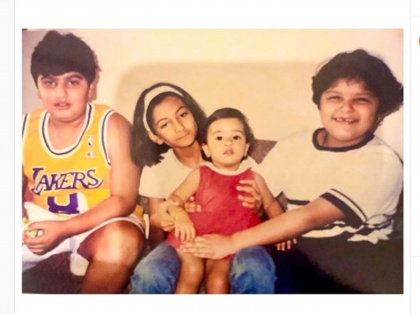 That's Arjun, Anshula, Janhvi And Rhea Kapoor In This Pic. Guess Who's Who? | या फोटोत आहेत बॉलिवूडमधील दोन सितारे, ओळखा पाहू कोण आहेत हे?