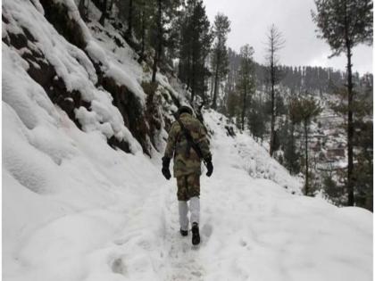 Ghaziabad soldier body retrieved after 16 years Indian Army | तिरंगा फडकावून परतणाऱ्या जवानांसोबत झाली होती दुर्घटना, १६ वर्षानंतर सापडलं बर्फात दबलेलं पार्थिव शरीर