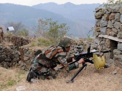 Pakistan violates ceasefire on the Line of Control, one army personal martyr, one girl death | नियंत्रण रेषेवर पाकिस्तानकडून शस्त्रसंधीचे उल्लंघन, एक जवान शहीद, एका मुलीचा मृत्यू