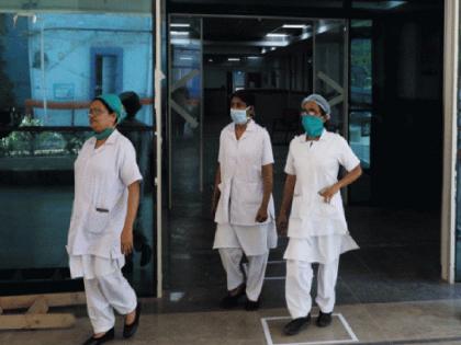 As many as 434 employees of Sindhudurg Zilla Parishad Health Department will get the benefits of the Seventh Pay Commission | सिंधुदुर्ग जिल्ह्यातील आरोग्य कर्मचाऱ्यांना ‘गणपती पावला’, सातव्या वेतन आयोगाचा लाभ मिळणार As many as 434 employees of Sindhudurg Zilla Parishad Health Department will get the benefits of the Seventh Pay Commission | सिंधुदुर्ग जिल्ह्यातील आरोग्य कर्मचाऱ्यांना ‘गणपती पावला’, सातव्या वेतन आयोगाचा लाभ मिळणार