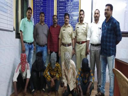 Dacoity plan bursted in Ulhasnagar; five are arrested | उल्हासनगरात दरोड्याचा कट उधळला, पाच जणांना अटक 