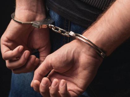 Two arrested in case of embezzlement in women's civic credit institution | महिला नागरी पतसंस्थेत अपहार प्रकरणी दोघांना अटक