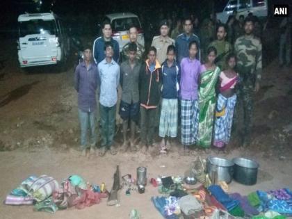 Chhattisgarh: 8 Naxals arrested in Dantewada | छत्तीसगडमध्ये चकमक; आठ नक्षलवाद्यांना अटक