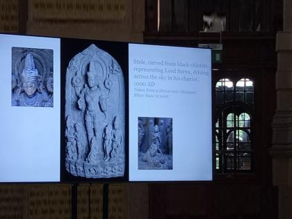 7 artefacts including 14th-century Indo-Persian sword, 11th Century carved stone door jamb & others are being repatriated back from the UK. | ब्रिटन भारताला परत करणार ७ कलाकृती, लवकरच हस्तांतरणाच्या कागदावर स्वाक्षऱ्या